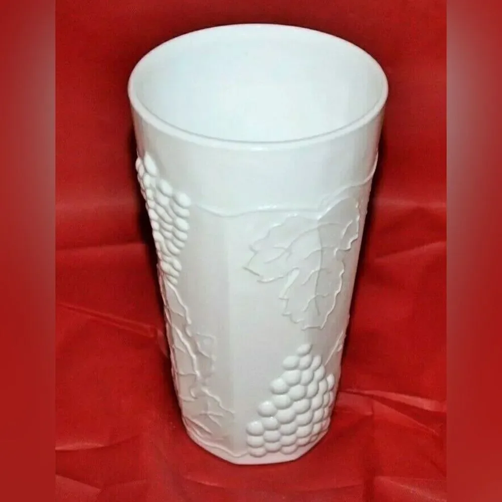 Indiana White Milk Glass Drinking 16 Ounces Glasses Tumblers Raised Grape Leaves